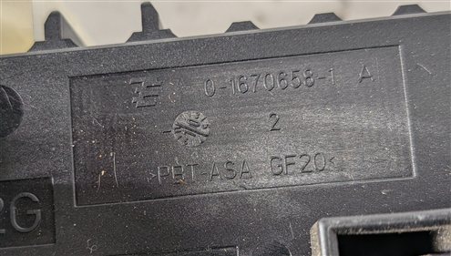 Thumbnail 7: 2011 MERCEDES E350 (W212) 3.5L ELECTRICAL FUSE RELAY PANEL BOX CARRIER BLOCK