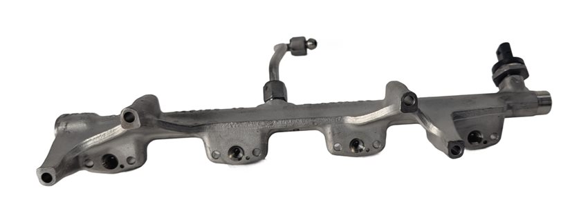 Thumbnail 5: 2016-2017 BMW 330E (F30) 2.0L B48 ENGINE HIGH PRESSURE FUEL RAIL w/SENSOR