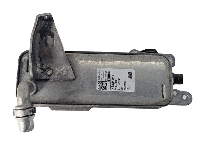 Thumbnail 4: 16-19 BMW 330E 530i X3 X4 (F30 G01 G02 G30) TRANSMISSION OIL COOLER & THERMOSTAT