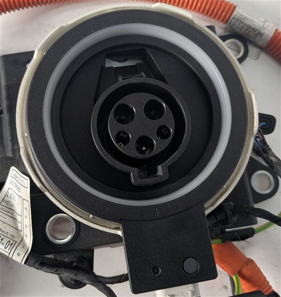 Thumbnail 4: 16-18 BMW 330E (F30) HYBRID HIGH VOLTAGE BATTERY CHARGER PLUG CHARGING PORT