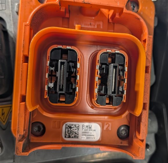 Thumbnail 5: 2016-2018 BMW 330E HYBRID (F30) HIGH VOLTAGE BATTERY INVERTER CONVERTER CHARGER