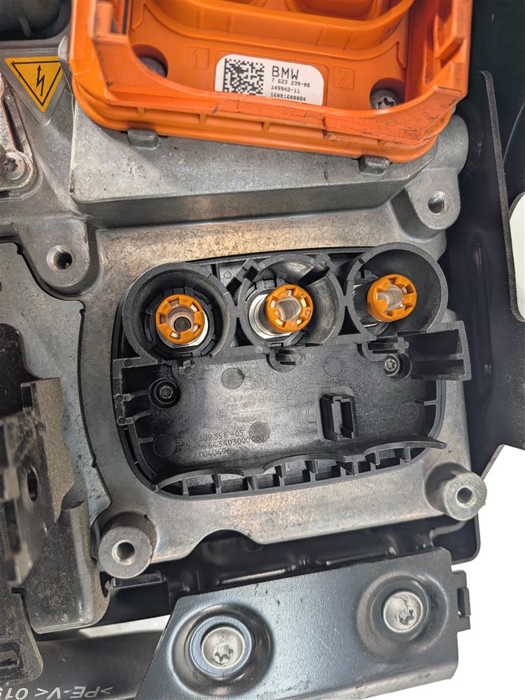 Thumbnail 6: 2016-2018 BMW 330E HYBRID (F30) HIGH VOLTAGE BATTERY INVERTER CONVERTER CHARGER