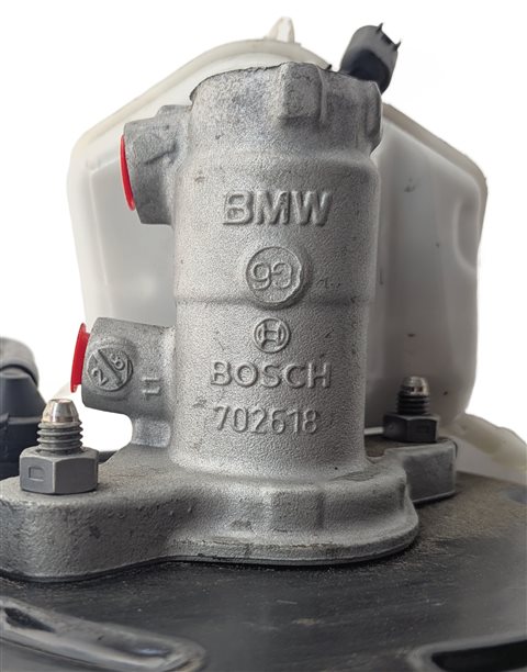 Thumbnail 9: 13-18 BMW ACTIVEHYBRID-3 330E (F30) POWER BRAKE BOOSTER w/ MASTER CYLINDER