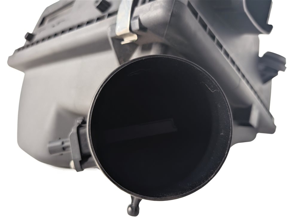 Thumbnail 6: 2016-2018 BMW 330E HYBRID (F30) 2.0L B48 AIR CLEANER AIR INTAKE FILTER BOX