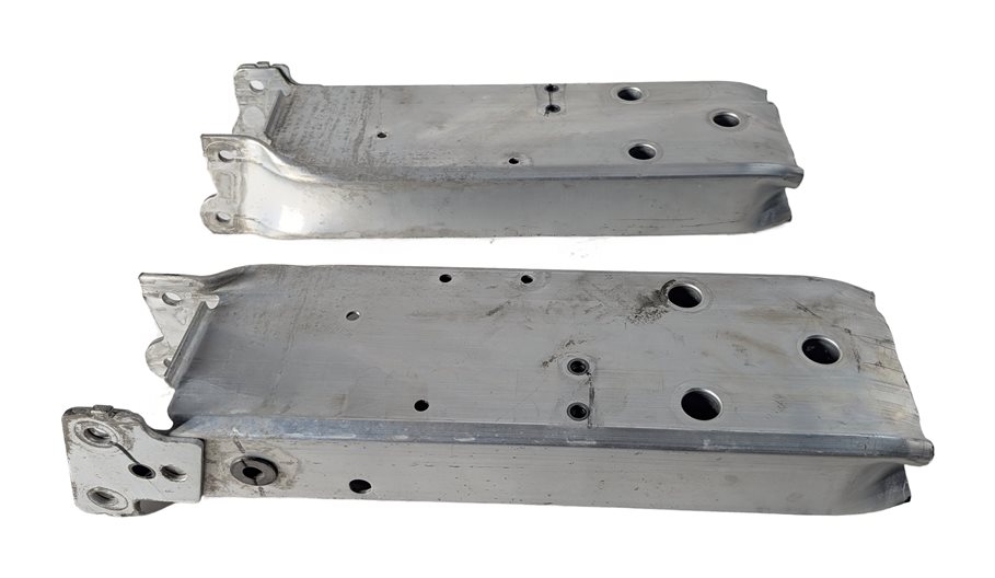 Thumbnail 4: 16-18 BMW 330E HYBRID (F30) L & R FRONT BUMPER REINFORCEMENT MOUNT BRACKET SET-2