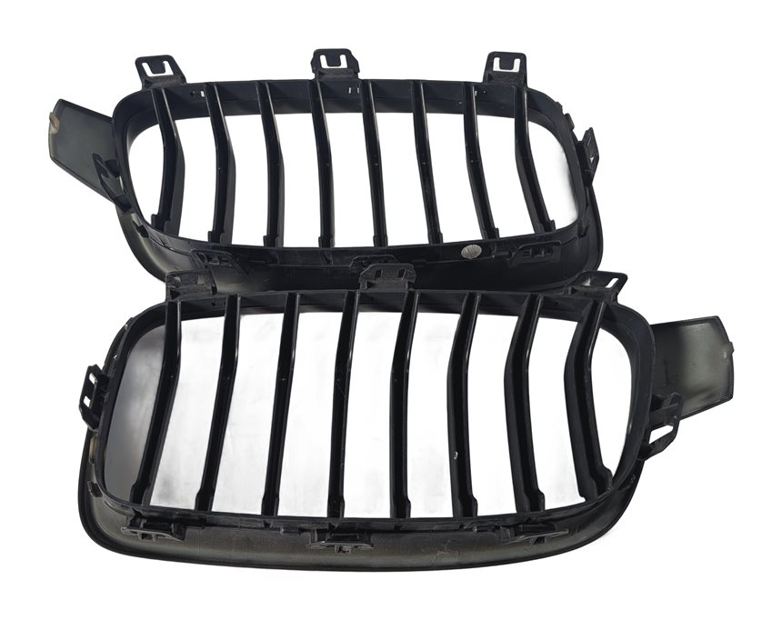 Thumbnail 4: 12-18 BMW 3 SERIES (F30) ///M-SPORT FRONT LEFT & RIGHT UPPER KIDNEY GRILLE SET/2
