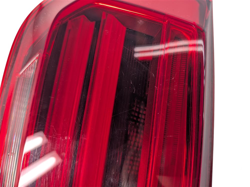 Thumbnail 12: 16-18 BMW 3-SERIES (F30) SEDAN REAR RIGHT INNER LED TAILLIGHT BRAKE LIGHT LAMP