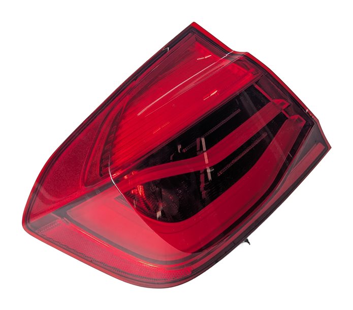 Thumbnail 5: 16-18 BMW 3-SERIES (F30) SEDAN REAR LEFT OUTER LED TAILLIGHT BRAKE LIGHT LAMP
