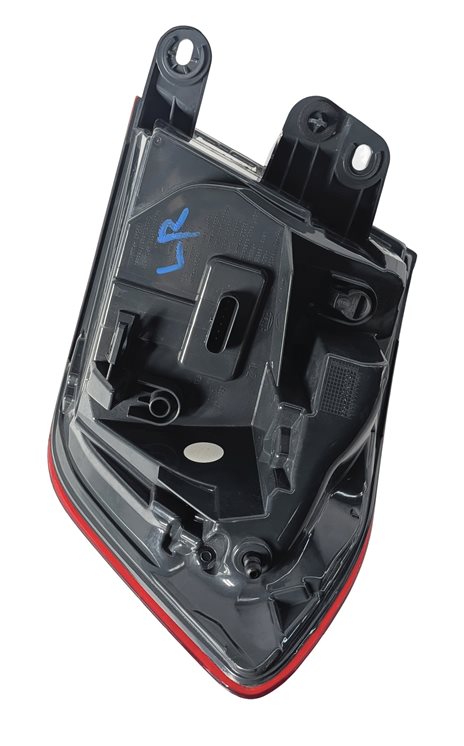 Thumbnail 8: 16-18 BMW 3-SERIES (F30) SEDAN REAR LEFT OUTER LED TAILLIGHT BRAKE LIGHT LAMP