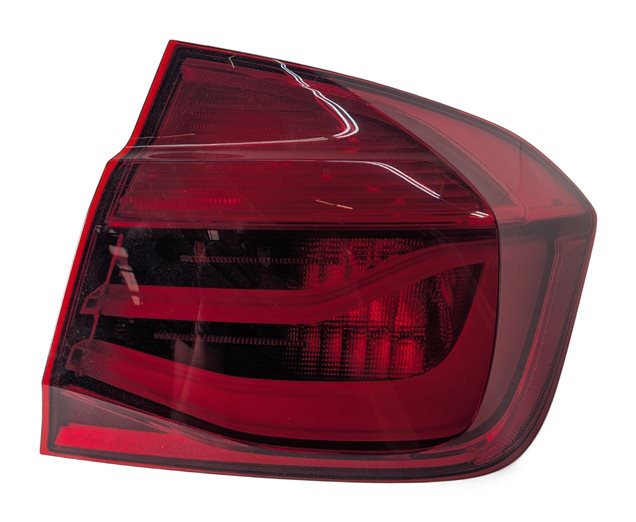 Thumbnail 4: 16-18 BMW 3-SERIES (F30) SEDAN REAR RIGHT OUTER LED TAILLIGHT BRAKE LIGHT LAMP