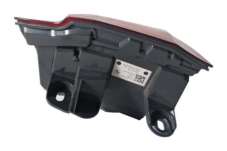 Thumbnail 6: 16-18 BMW 3-SERIES (F30) SEDAN REAR RIGHT OUTER LED TAILLIGHT BRAKE LIGHT LAMP