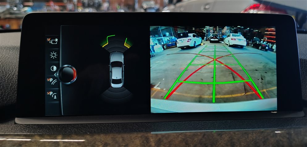 Thumbnail 2: 09-18 BMW 2 3 4 5 7 M5 X3 X5 X6 (F01 F07 F10 F15) REARVIEW CAMERA & TRUNK HANDLE