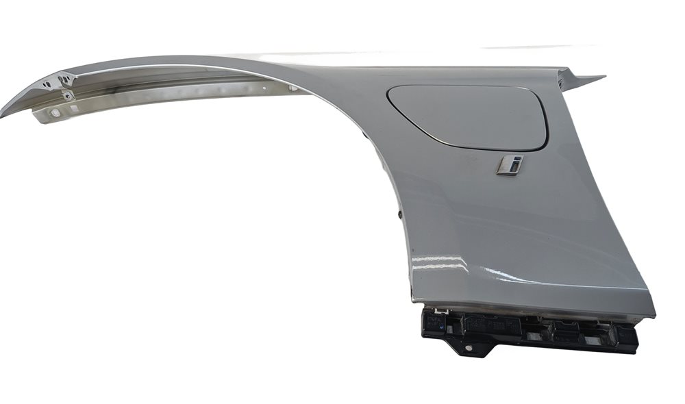 Thumbnail 3: 2016-2018 BMW 330E (F30) FRONT LEFT DRIVER FENDER w/CHARGE PORT DOOR (Silver)