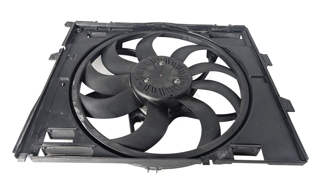 Thumbnail 8: 2017-2021 BMW 2 3 4 (F22 F30 F32 F33 F34) 2.0L ENGINE 600w RADIATOR COOLING FAN