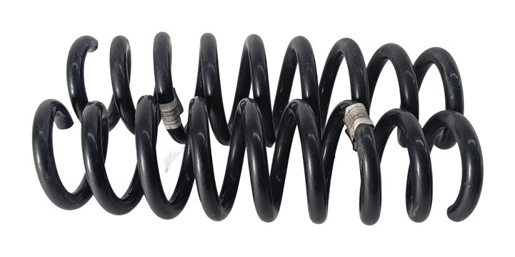Thumbnail 6: 15-19 BMW 328iGT 330iGT 330E 330i (F30 F34) REAR LEFT RIGHT COIL SPRING SET-2