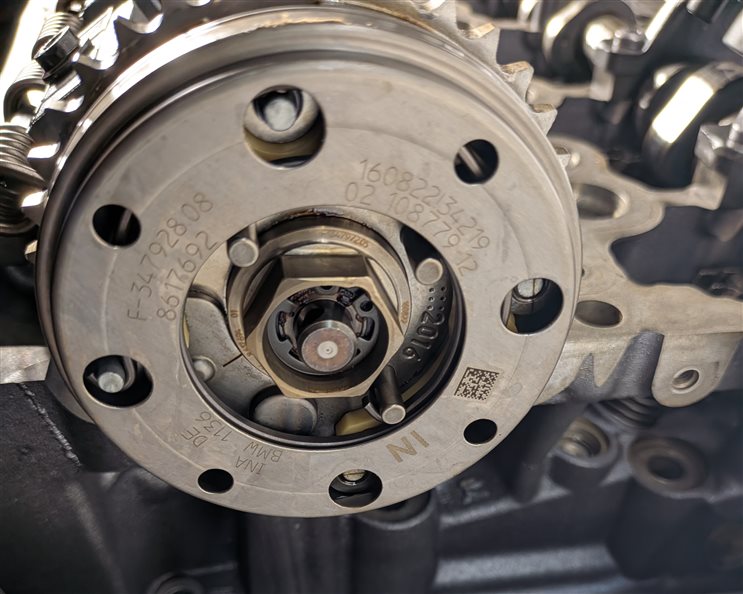 Thumbnail 23: 2016-2017 BMW 2 3 4 5 SERIES F22 F30 F32 G30 2.0L B48 CYLINDER HEAD w/CAMSHAFTS