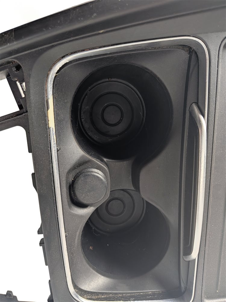 Thumbnail 7: 2017 BMW 330E (F30) FRONT CENTER CONSOLE CUP HOLDER SHIFTER TRIM BEZEL (Ash)