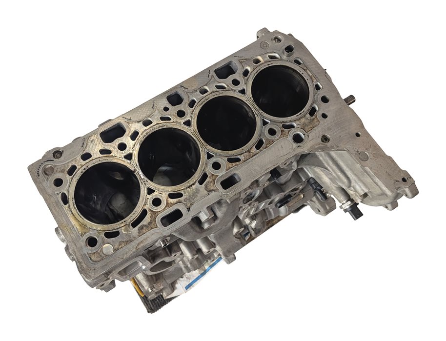 Thumbnail 3: 2016-2017 BMW 330E (F30) 2.0L B48B20A ENGINE MOTOR BARE CYLINDER BLOCK CRANKCASE