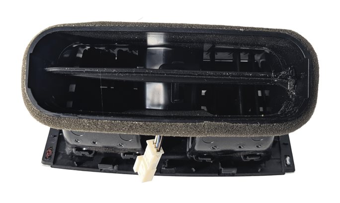 Thumbnail 5: 2017 BMW 330E (F30) REAR CENTER CONSOLE HEAT AIR AC VENT (Black)