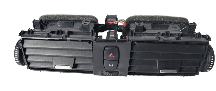 Thumbnail 4: 2017 BMW 330E (F30) CENTER DASH HEAT AIR AC VENT w/HAZARD LOCK SWITCH (Black)