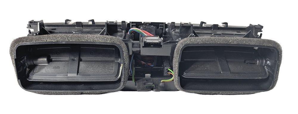 Thumbnail 7: 2017 BMW 330E (F30) CENTER DASH HEAT AIR AC VENT w/HAZARD LOCK SWITCH (Black)