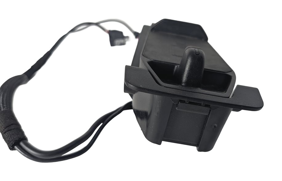 Thumbnail 6: 2017 BMW 330E (F30) CELL PHONE SNAP IN ADAPTER CRADLE HOLDER w/WIRES