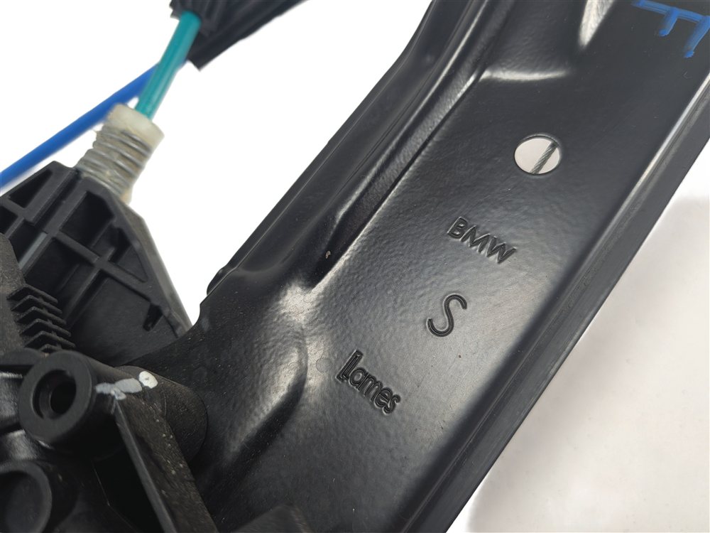 Thumbnail 7: 2016-2021 BMW X1 (F48) FRONT LEFT DRIVER DOOR WINDOW REGULATOR w/ MOTOR