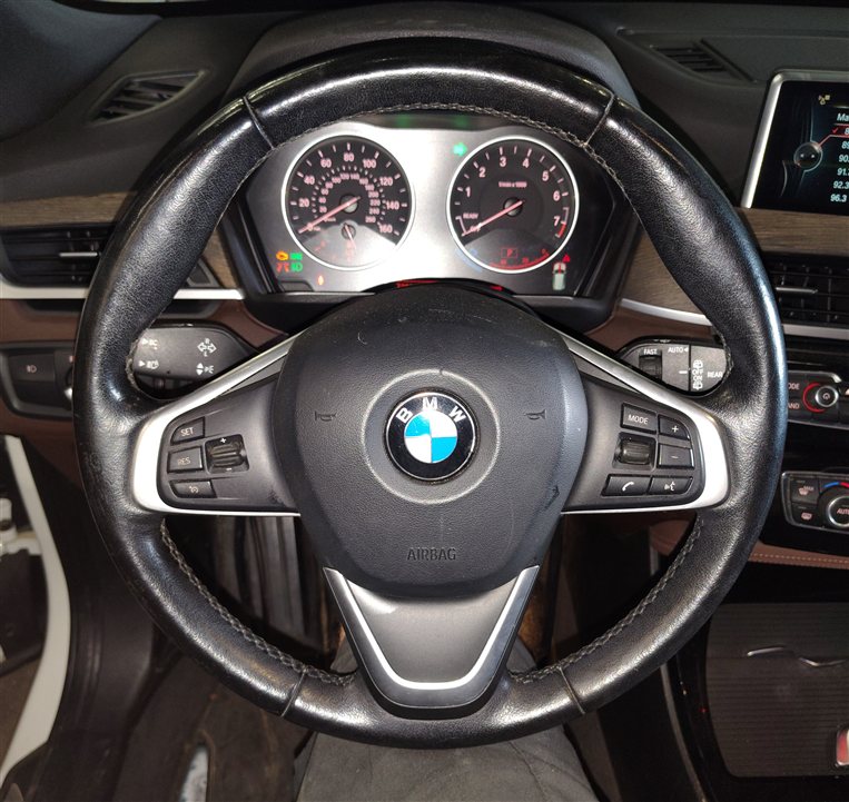 Thumbnail 2: 2016-2022 BMW X1 X2 F48 F39 HEATED SPORT STEERING WHEEL w/SWITCHES (Black)