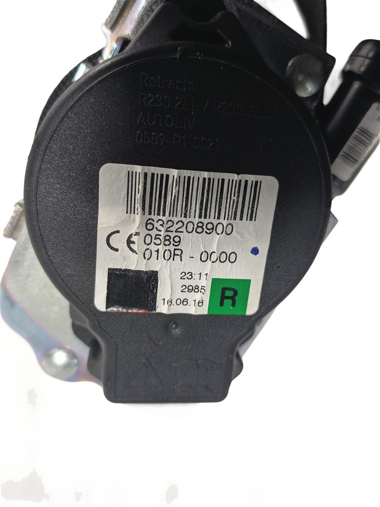 Thumbnail 17: 2016-2021 BMW X1 X2 (F39 F48) RIGHT FRONT PASSENGER SEATBELT RETRACTOR (Black)