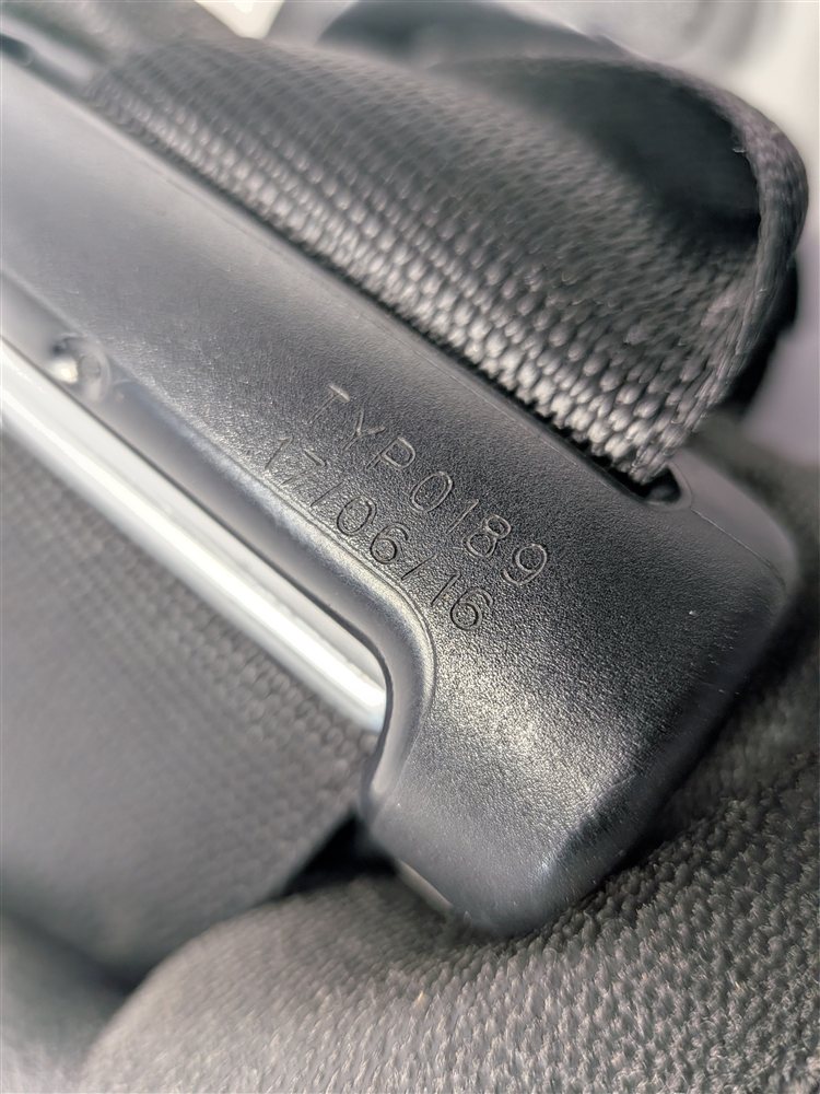 Thumbnail 9: 2016-2021 BMW X1 X2 (F39 F48) RIGHT FRONT PASSENGER SEATBELT RETRACTOR (Black)
