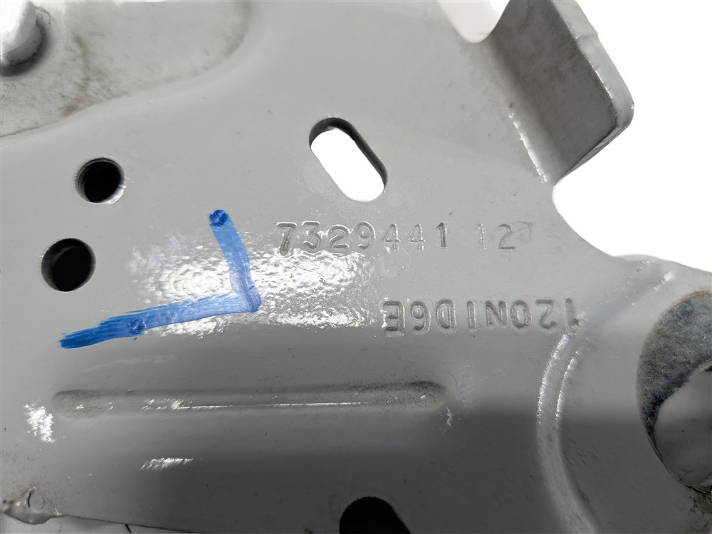 Thumbnail 5: 2016-2023 BMW X1 X2 (F39 F48) FRONT LEFT & RIGHT HOOD HINGE SET 2 (White)