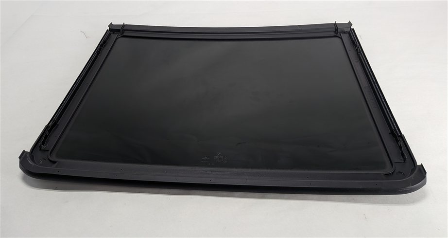 Thumbnail 4: 2016-2021 BMW X1 (F48) REAR PANORAMIC SUNROOF SUN ROOF GLASS WINDOW