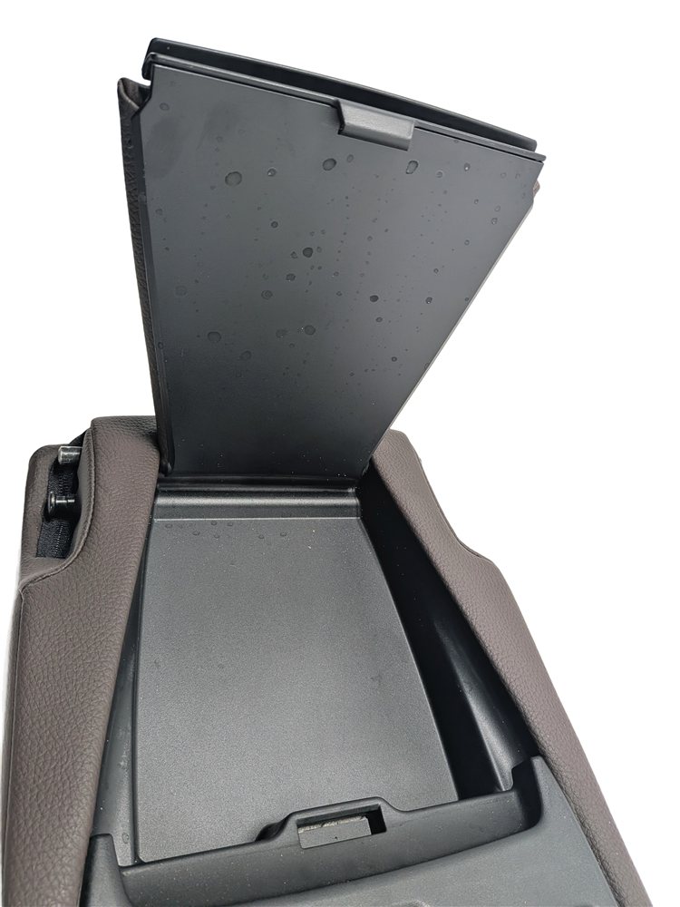 Thumbnail 6: 2016 BMW X1 (F48) REAR SEAT CENTER ARMREST CUP HOLDER LEATHER (Mocca)