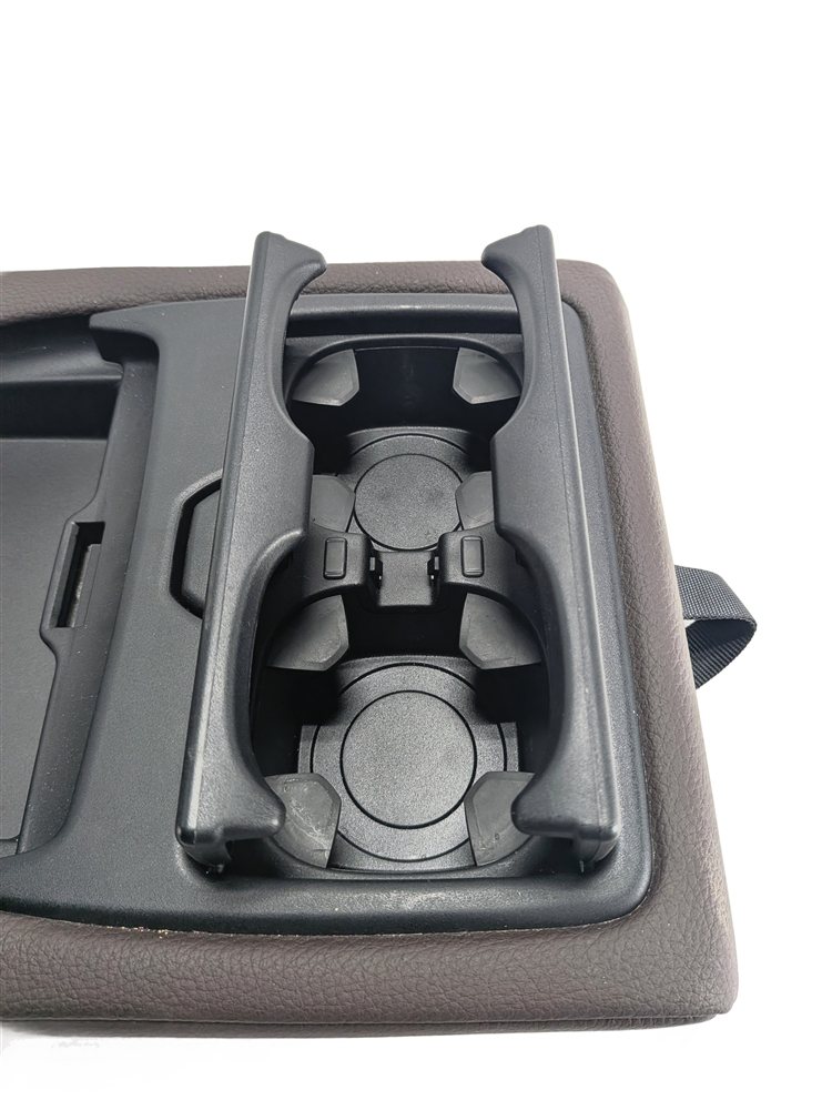 Thumbnail 7: 2016 BMW X1 (F48) REAR SEAT CENTER ARMREST CUP HOLDER LEATHER (Mocca)