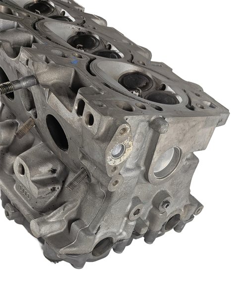 Thumbnail 4: 2009-2012 AUDI S5 (B8 8T) 4.2L TFSI V8 ENGINE LEFT DRIVER CYLINDER HEAD