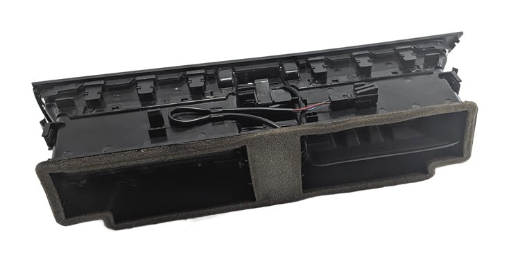 Thumbnail 4: 2012 AUDI S5 B8 8T FRONT CENTER DASH HEAT AIR AC VENT GRILLE ASSEMBLY (Black)