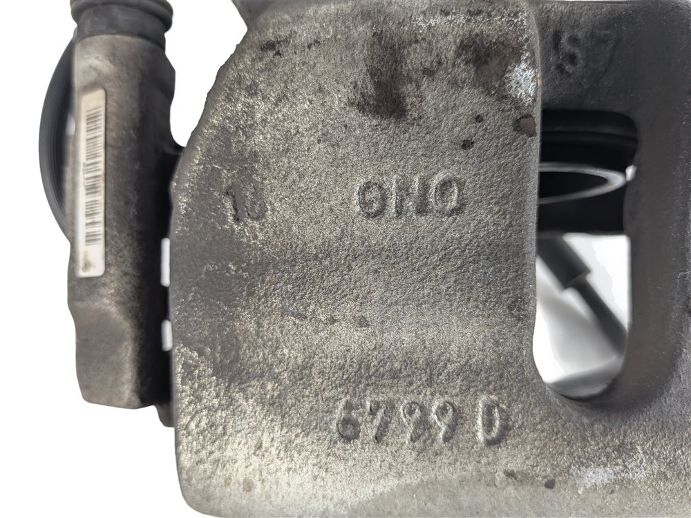 Thumbnail 7: 2015-2024 AUDI A3 S3 VW PASSAT (8V) FRONT RIGHT BRAKE CALIPER