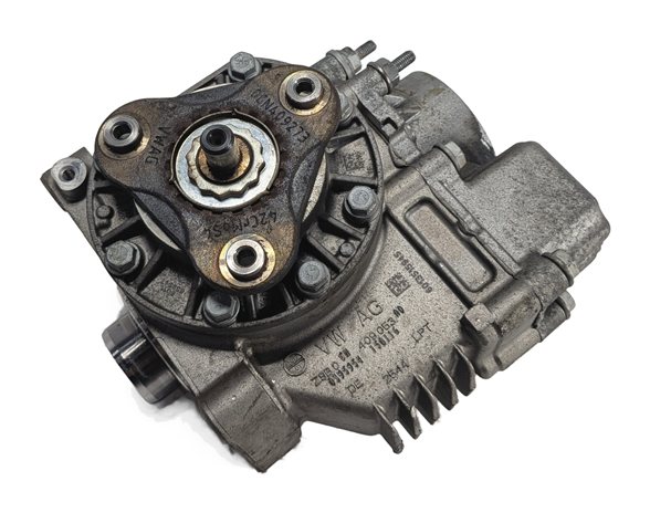 Thumbnail 2: 2016-2018 AUDI A3 (8V) QUATTRO AWD FRONT TRANSFER CASE ANGLE GEAR DRIVE