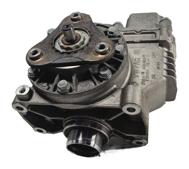 Thumbnail 5: 2016-2018 AUDI A3 (8V) QUATTRO AWD FRONT TRANSFER CASE ANGLE GEAR DRIVE