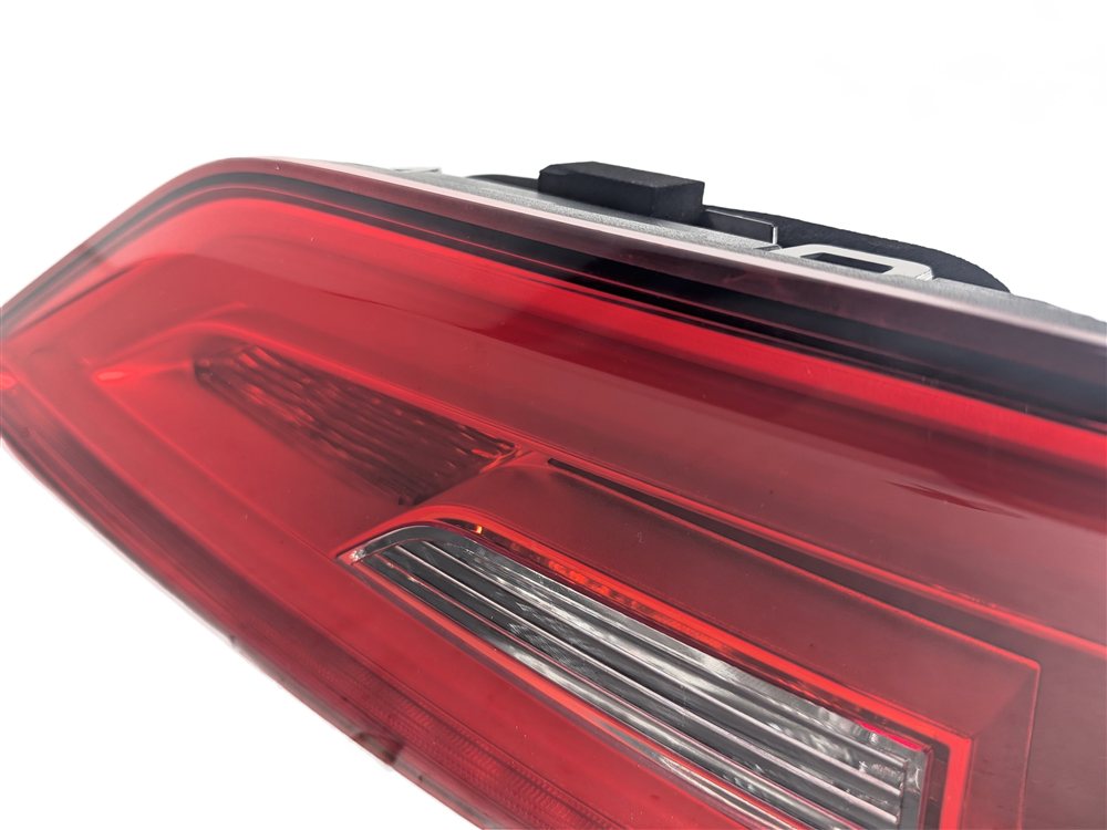 Thumbnail 7: 2015-2016 AUDI A3 S3 (8V) SEDAN CONVERTIBLE LEFT INNER LED TAILLIGHT LIGHT LAMP
