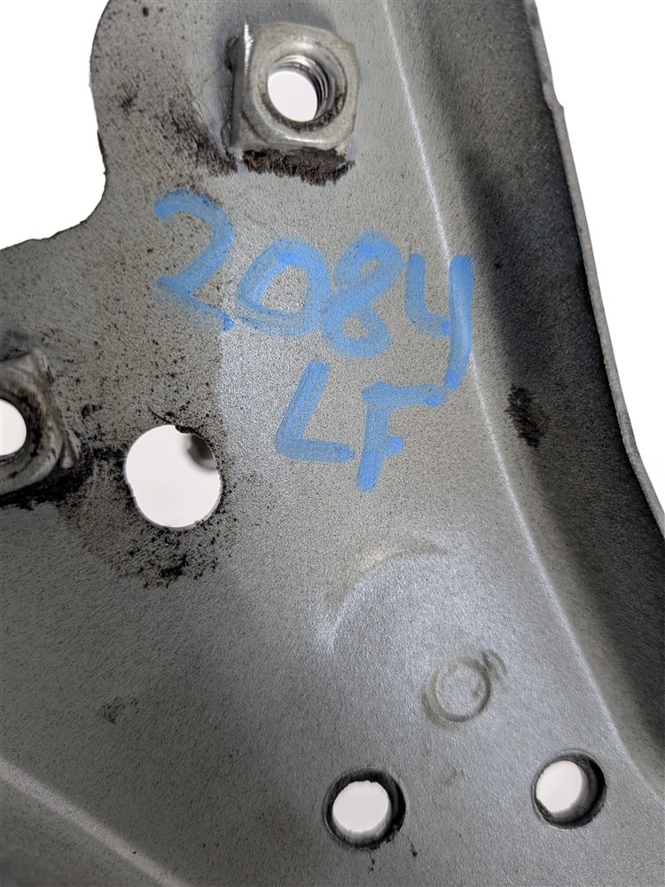 Thumbnail 10: 2016 AUDI A3 (8V) FRONT LEFT DRIVER FENDER MOUNTING SUPPORT BRACKET