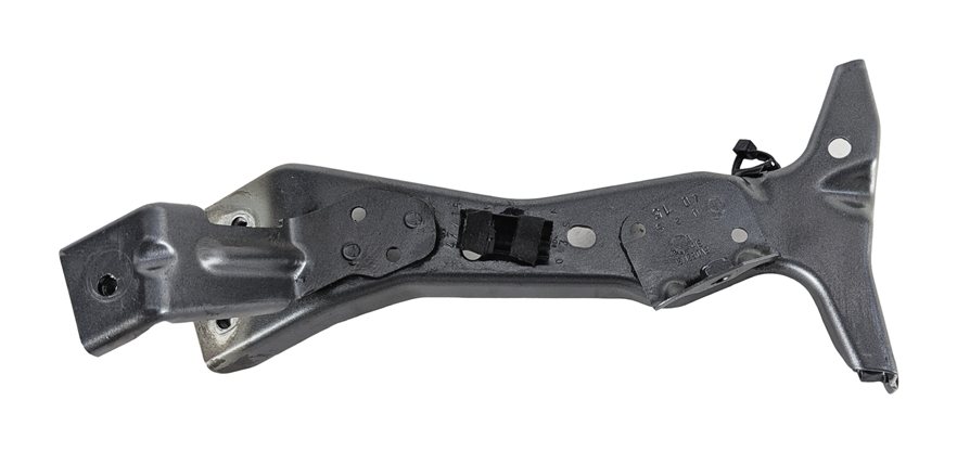 Thumbnail 6: 2016 AUDI A3 (8V) FRONT LEFT DRIVER FENDER MOUNTING SUPPORT BRACKET