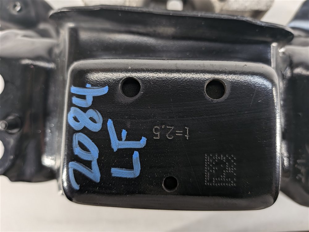 Thumbnail 9: 2016 AUDI A3 (8V) LEFT AUTOMATIC TRANSMISSION MOUNT w/ BRACKET 5Q0199555AD
