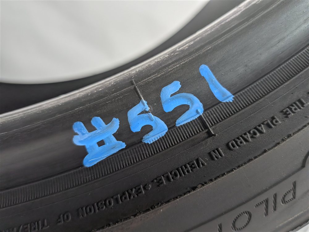 Thumbnail 6: MICHELIN PILOT SPORT ALL SEASON 4 225/40ZR18 92Y XL 8/32 DOT 0826 TIRE