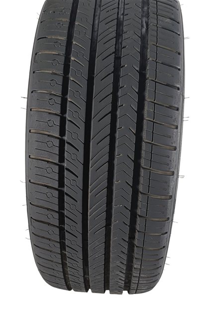 Thumbnail 2: MICHELIN PILOT SPORT ALL SEASON 4 225/40ZR18 92Y XL 8/32 DOT 0826 TIRE