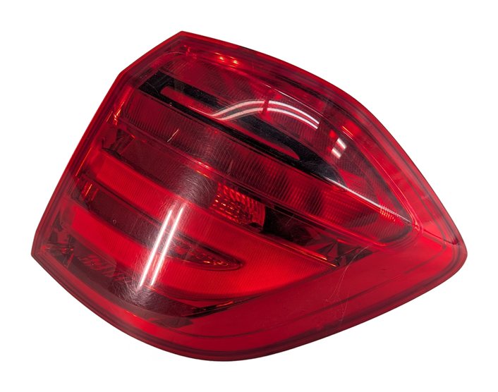 Thumbnail 3: 13-16 MERCEDES GL (X166) REAR RIGHT PASSENGER OUTER TAILLIGHT BRAKE LIGHT LAMP