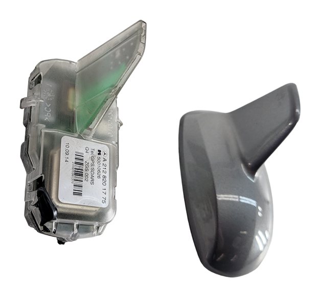 Thumbnail 6: 12-20 MERCEDES GL GLA GLE ML SL SLK SLC CLA ROOF SHARK FIN ANTENNA (Silver)