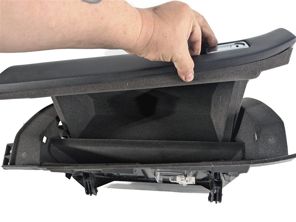 Thumbnail 8: 2012-2019 MERCEDES GL GLE GLS ML CLASS (W166 X166) GLOVE BOX COMPARTMENT (Black)
