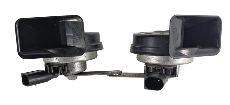 Thumbnail 2: 13-19 MERCEDES GL ML GLE GLS CLASS (W166 X166) HIGH & LOW TONE SAFETY HORN SET-2