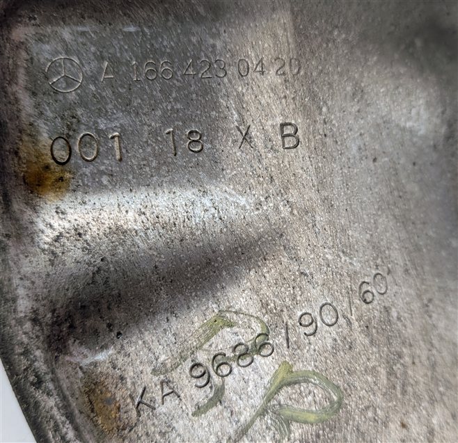Thumbnail 11: 12-15 MERCEDES GL350 GL450 GL550 ML350 (W166 X166) RIGHT REAR SPINDLE KNUCKLE